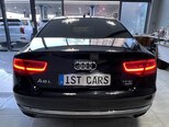 Audi A8-7