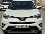 Toyota RAV4-1