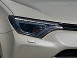 Toyota RAV4-11