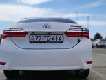 Toyota Corolla-4