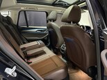 BMW iX3-15