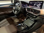 BMW iX3-17