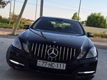 Mercedes E 350-13