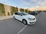Volkswagen Polo-4