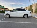 Volkswagen Polo-3