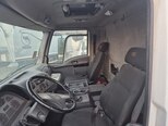 Ford Cargo-6