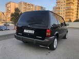 Chrysler Voyager-15