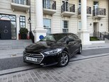 Hyundai Elantra-1