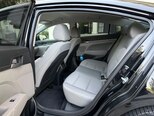Hyundai Elantra-11