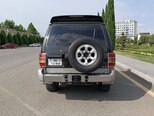 Mitsubishi Pajero-5