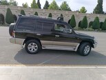 Mitsubishi Pajero-4