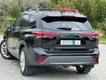 Toyota Highlander-6