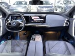 BMW iX-8