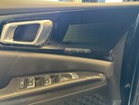 Kia Carnival-8