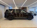 Kia Carnival-7