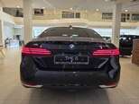 BMW i5-2