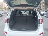 Hyundai Santa Fe-12