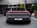Porsche Taycan-5