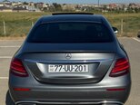 Mercedes E 220 d-2