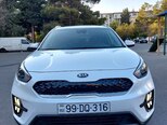 Kia Niro-1