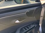 Lexus ES 300h-8