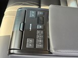 Lexus ES 300h-11