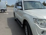 Mitsubishi Pajero-2