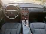 Mercedes E 240-15
