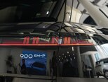 Lynk & Co 900-9