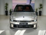 Lynk & Co 900-2
