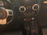 Jeep Wrangler-16
