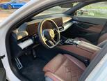BMW 530e-11
