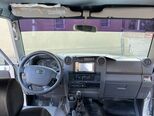 Toyota Land Cruiser-10