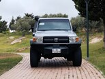 Toyota Land Cruiser-5