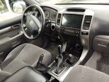 Toyota Land Cruiser Prado-8