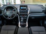 Mitsubishi Eclipse Cross-13