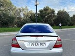 Mercedes E 240-5