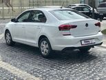 Volkswagen Polo-4