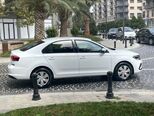 Volkswagen Polo-6