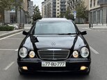 Mercedes E 240-1