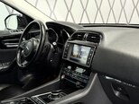 Jaguar F-Pace-8