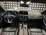 BMW 530e-14