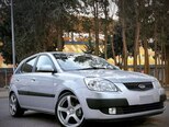Kia Rio-1