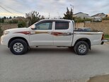 Toyota Hilux-4