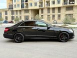Mercedes E 220-4