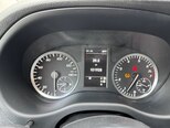 Mercedes Metris-2