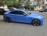 BMW M4-4