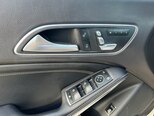 Mercedes CLA 250-9