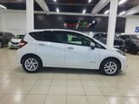 Nissan Note-7