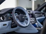 Bentley Bentayga-16